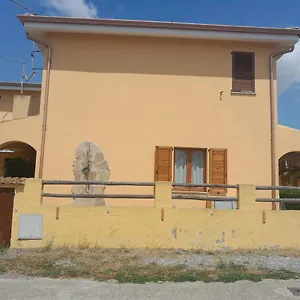 https://villa-su-due-livelli-super-accessoriata.in-sardinia.net